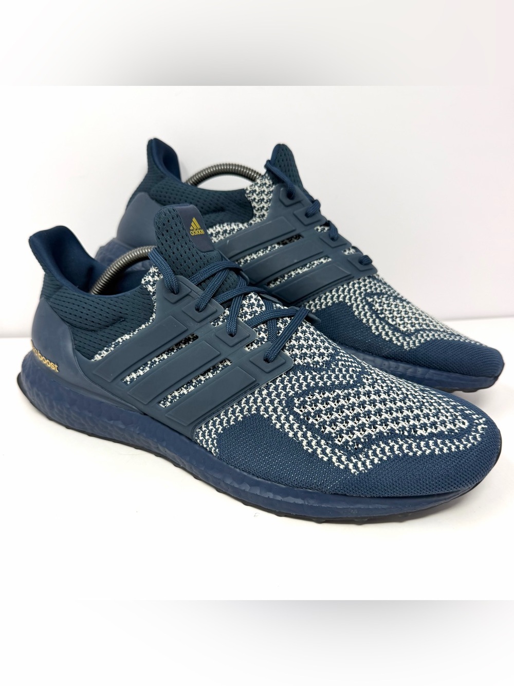 Adidas Men’s UltraBoost 1.0 DNA Sneaker Sz 11 Crew Navy Blue Primeknit GV7723
